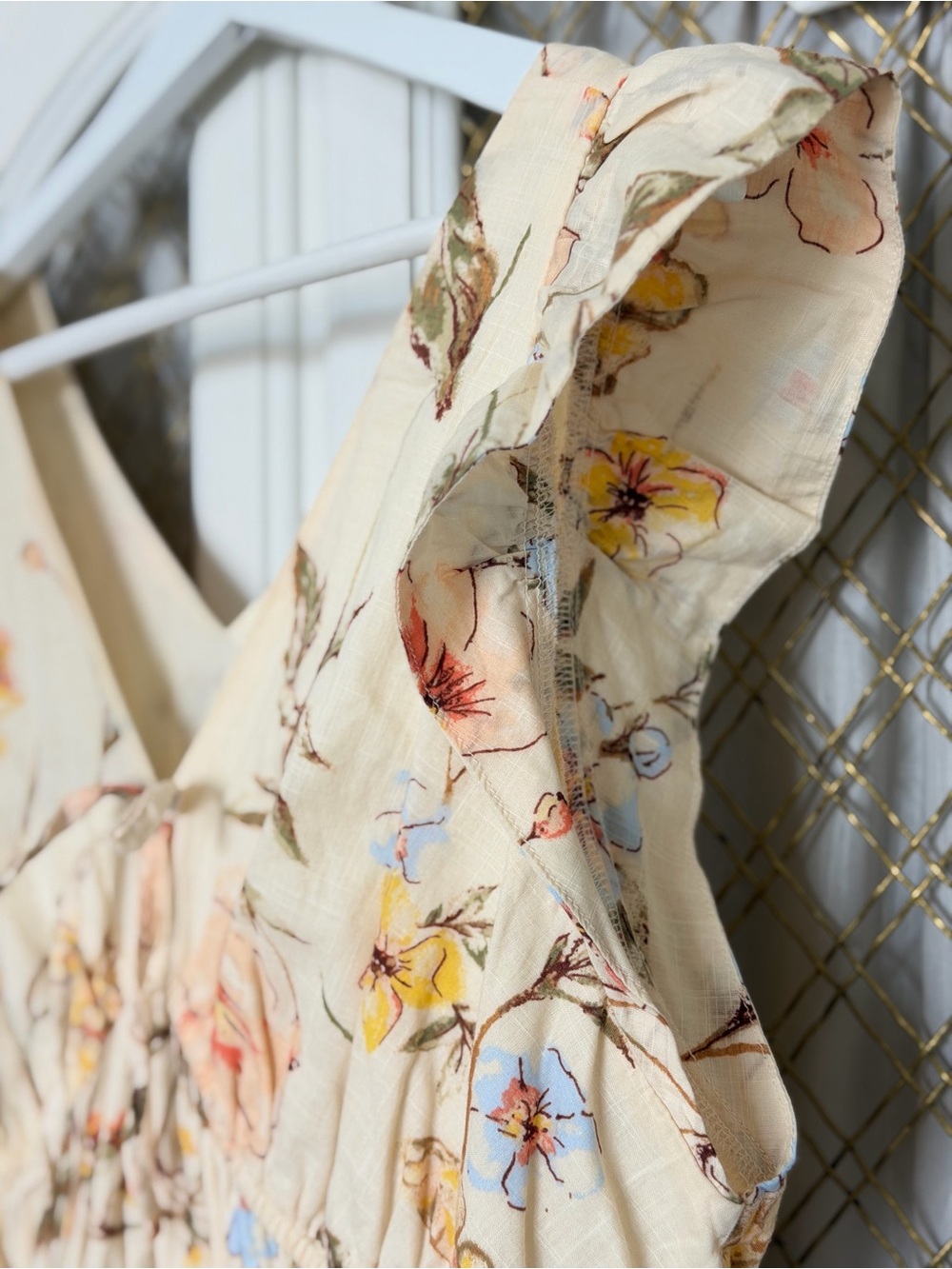 LC Lauren Conrad Cream Floral Tiered Midi Dress - Picture 2 of 5